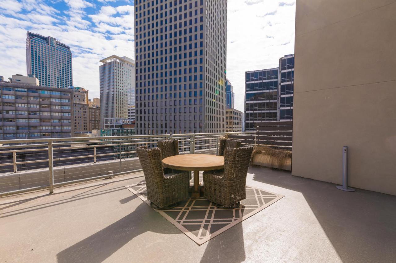 Spacious Luxury 4br Moments From French Quarter Apartment